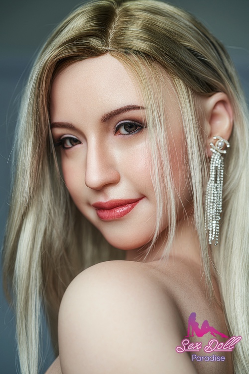 Juniper – ZELEX Silikon Sexpuppe 165cm Brust C-Cup