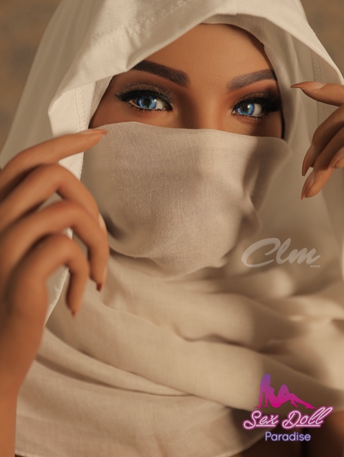 Brandy - Climax 159cm Bonnet D Silicone – Image 3